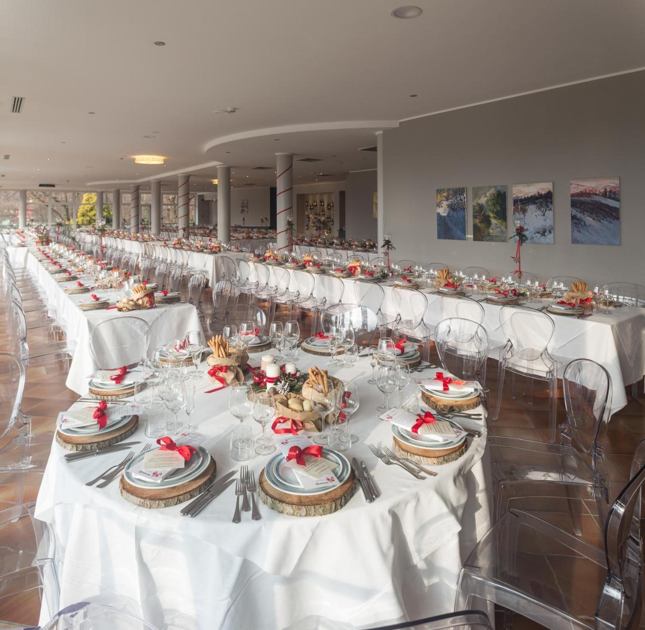 Sommariva Perno Roero Park Hotel מראה חיצוני תמונה
